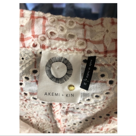 Anthropologie Akemi + Kin Lindy Popover Eyelet - Picture 3 of 5